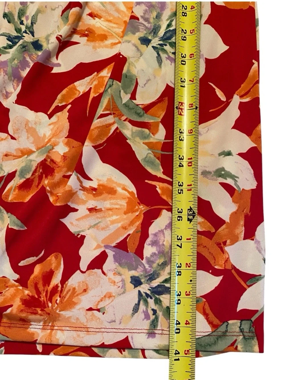 Beautiful Maggy London Multi Color Floral Midi Dress, Size 2 - Picture 10 of 10